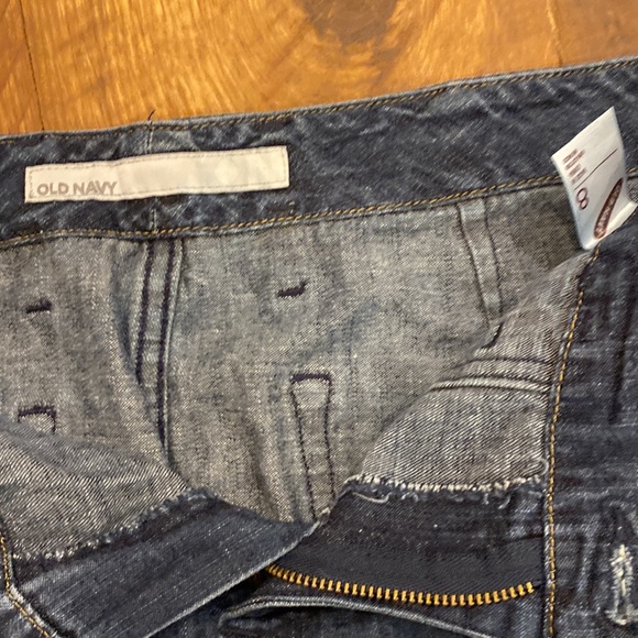 Denim skirt. Comfortable and flattering - Picture 2 of 2